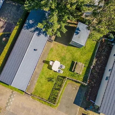 Chalet 4-pers. Chalet Met Eigen Parkeerplaats In Veluwe