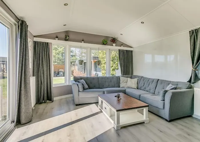 4-pers. Chalet Met Eigen Parkeerplaats In Veluwe Putten