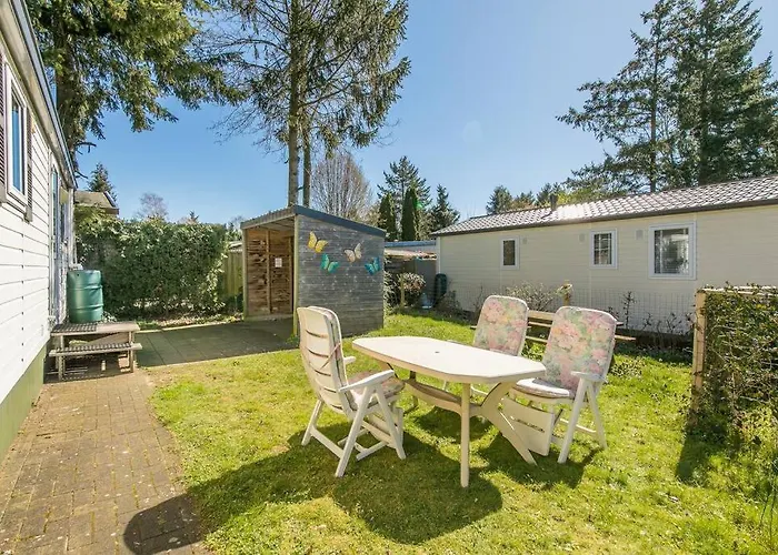 4-pers. Chalet Met Eigen Parkeerplaats In Veluwe * Putten