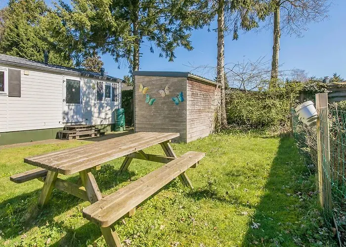 4-pers. Chalet Met Eigen Parkeerplaats In Veluwe * Putten